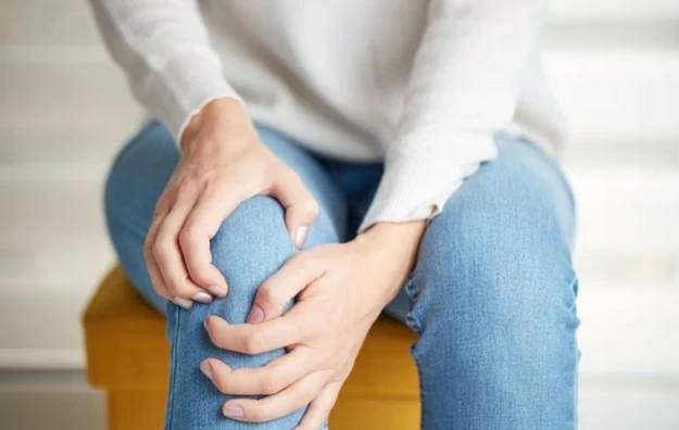 من الأمعاء إلى العضلات.. دراسة تكشف دور الألياف الغذائية في تخفيف آلام المفاصل