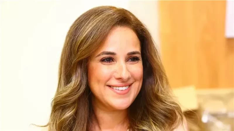 شيري عادل تكشف لـ عكاظ كواليس تحضيرها لدورها في «فن الحرب»