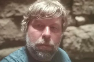 قضية آثار تثير التوتر.. بولندا تقرر تسليم عالم روسي إلى كييف