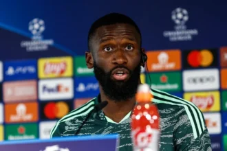 هل ينجو روديغر من «العاصفة»؟