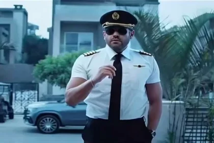 شركة طيران تقاضي صناع فيلم «السلم والثعبان 2» بسبب مشهد صادم