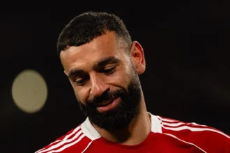 على ذمة «ذا صن» البريطانية:3 أندية سعودية ترصد مليار ريال لضم «محمد صلاح»