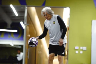 لجنة المسابقات ترفض التقديم.. والنصر يرد: عاملونا بالمثل