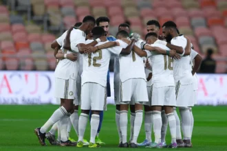 طالبوا بتغييرات فنية.. إعلاميون: حال الأخضر «ما يسر»