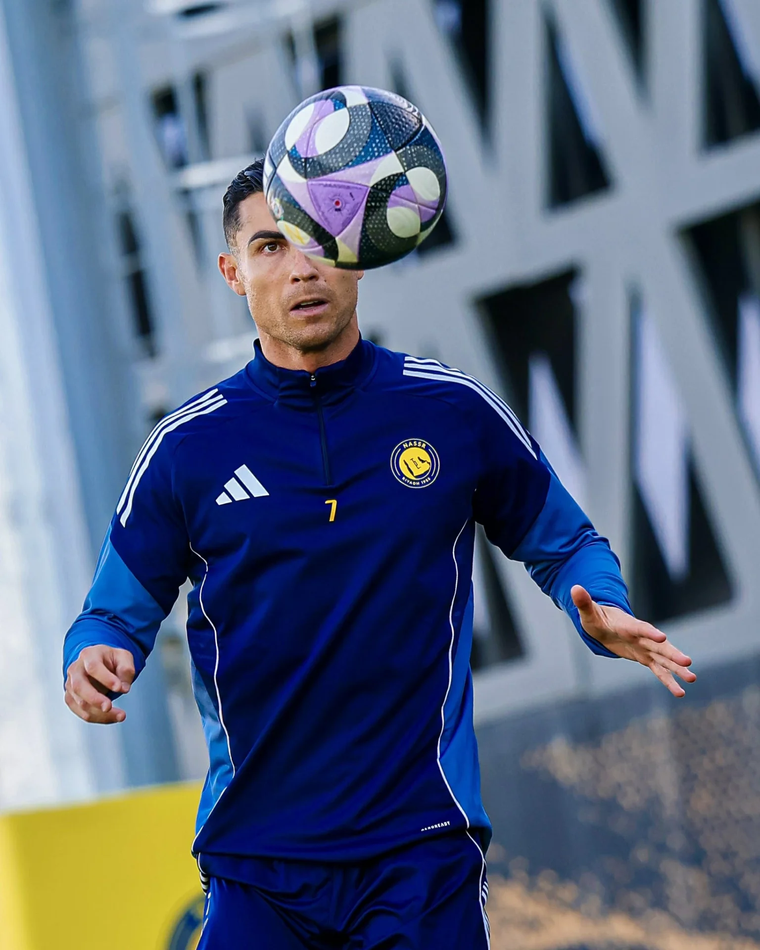 «رونالدو» يطمئن جماهير النصر بعبارة «متيقظ» «رونالدو» يطمئن جماهير النصر بعبارة «متيقظ»