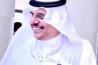 خالد الحارثي يصافح المشهد الأدبي بديوانه الجديد «صمت النور»