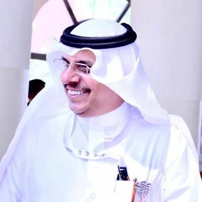 خالد الحارثي يصافح المشهد الأدبي بديوانه الجديد «صمت النور»