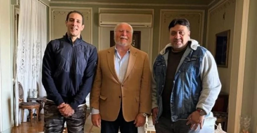 تزامناً مع ذكرى رحيله.. الملك أحمد فؤاد الثاني يزور منزل العندليب الأسمر تزامناً مع ذكرى رحيله.. الملك أحمد فؤاد الثاني يزور منزل العندليب الأسمر