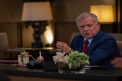 تقارير إعلامية إسرائيلية: الملك رفض عقد لقاء مع رئيس الوزراء الإسرائيلي