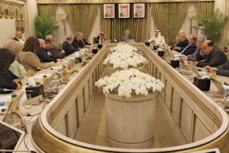 لجنة فلسطين في الأعيان تحذر من استمرار الانتهاكات الإسرائيلية في القدس