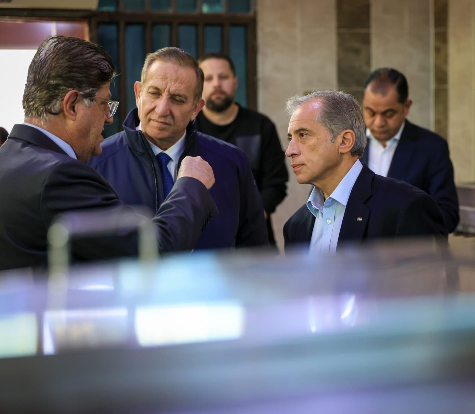 رئيس الوزراء يتفقد مواقع إنتاجية وخدمية في عجلون وإربد رئيس الوزراء يتفقد مواقع إنتاجية وخدمية في عجلون وإربد