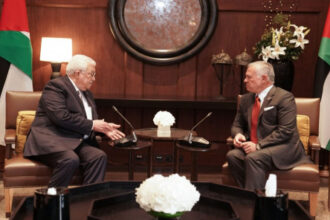 الملك يحذّر من تبعات الاعتداءات على السلم الإقليمي