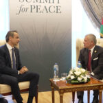 الملك: ضرورة تنسيق جهد دولي فاعل يجنب الإقليم تداعيات التأزيم الحالي