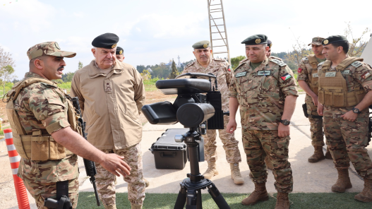 اللواء الحنيطي: الجاهزية القتالية أولوية قصوى في ظل التحديات الإقليمية الراهنة اللواء الحنيطي: الجاهزية القتالية أولوية قصوى في ظل التحديات الإقليمية الراهنة