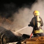 حريق بمستودع أخشاب في القويسمة