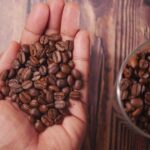 مركب طبيعي في القهوة يحمينا من التهابات اللثة