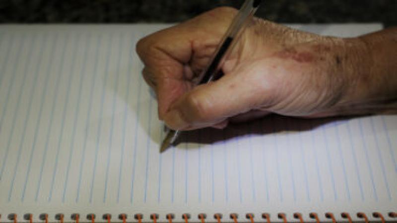 الإحصاءات: تراجع أمية الإناث بالأردن إلى 7.3% وارتفاع نسبة المتعلمات إلى 92.7%