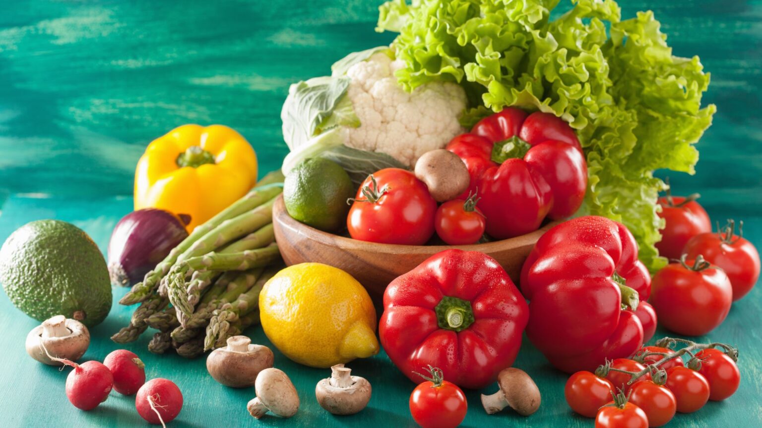 1878 طنا من الخضار ترد السوق المركزي اليوم 1878 طنا من الخضار ترد السوق المركزي اليوم