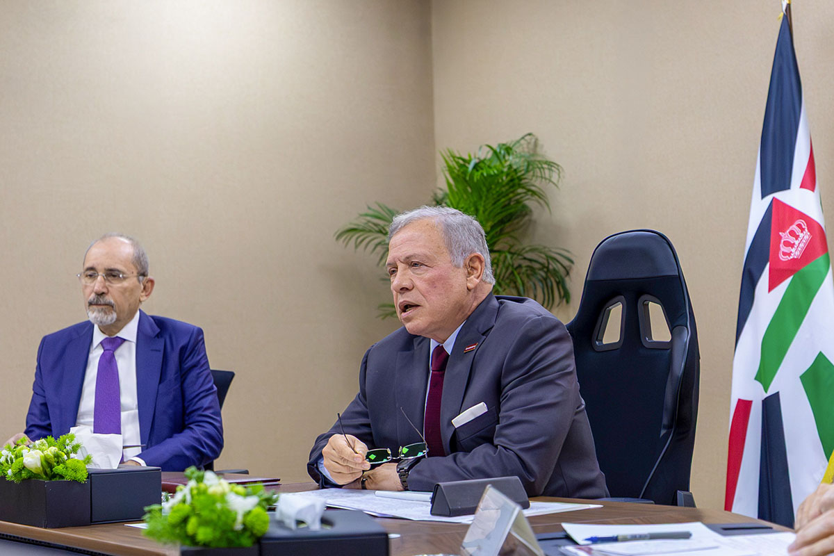 الملك: إسرائيل تسعى لإذكاء نيران الصراع المستمر وتواصل اعتداءاتها على غزة والضفة الغربية