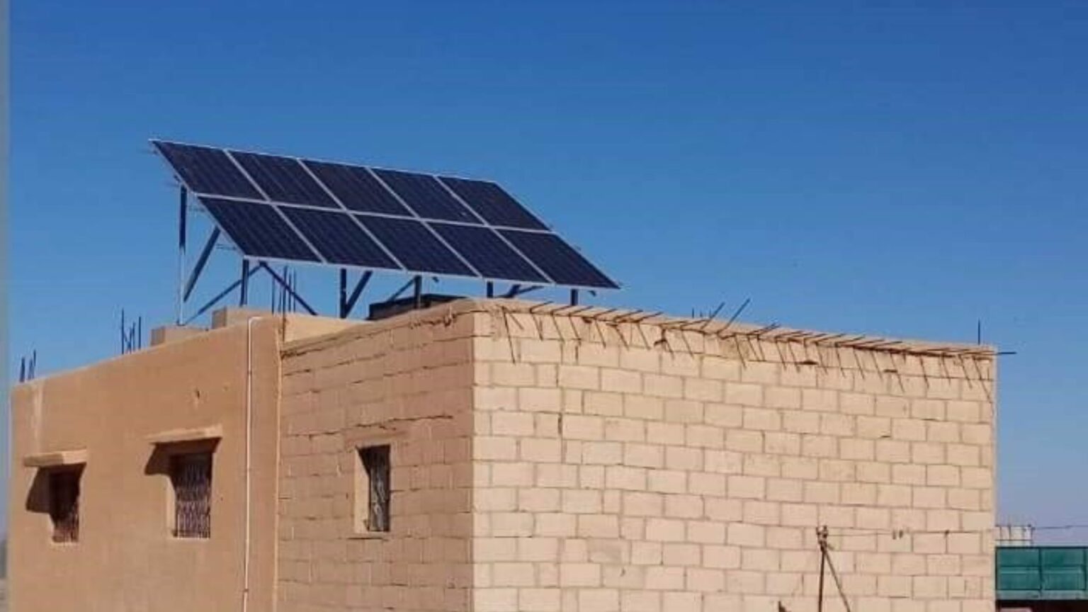 فلس الريف يزود 237 موقعا ومنزلا بالكهرباء بكلفة 535 ألف دينار في شباط الماضي