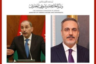 وزير الخارجية يبحث ونظيره التركي التصعيد الخطير في المنطقة