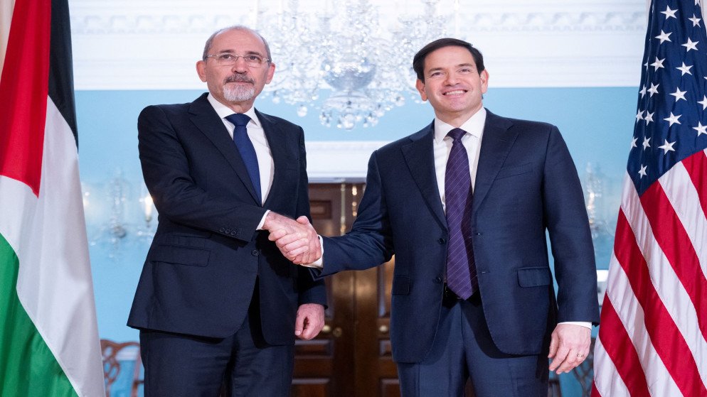 الصفدي وروبيو يبحثان التصعيد الإقليمي ويؤكدان متانة العلاقات الأردنية الأميركية الصفدي وروبيو يبحثان التصعيد الإقليمي ويؤكدان متانة العلاقات الأردنية الأميركية