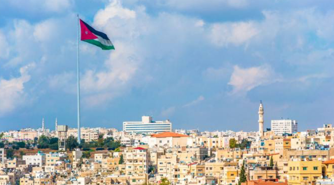 أجواء غائمة جزئياً اليوم وارتفاع درجات الحرارة يومي الثلاثاء والأربعاء