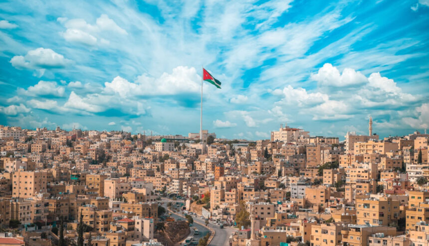 ارتفاع طفيف على الحرارة اليوم وحالة من عدم الاستقرار الجوي غدًا