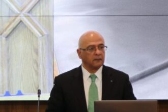 النسور: الإدارة الاقتصادية الكفؤة ركيزة أساسية في حماية منظومة الأمن الوطني