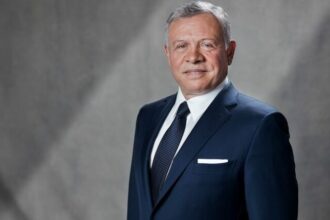 الملك يؤكد لرئيس وزراء هولندا ضرورة التوصل لتهدئة شاملة تعيد استقرار المنطقة