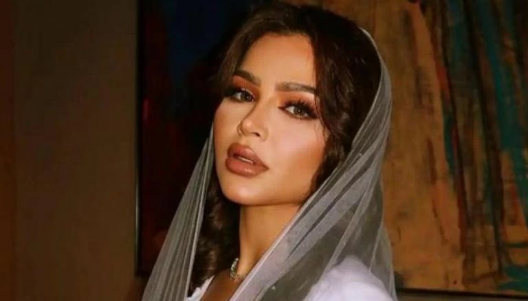 تزامناً مع انتشار خبر طلاقها.. نهى نبيل: «حسابي مهكر»