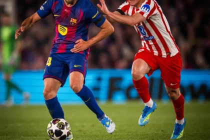 هاجم مستوى التحكيم.. فليك: ما الفائدة من تقنية الفيديو؟