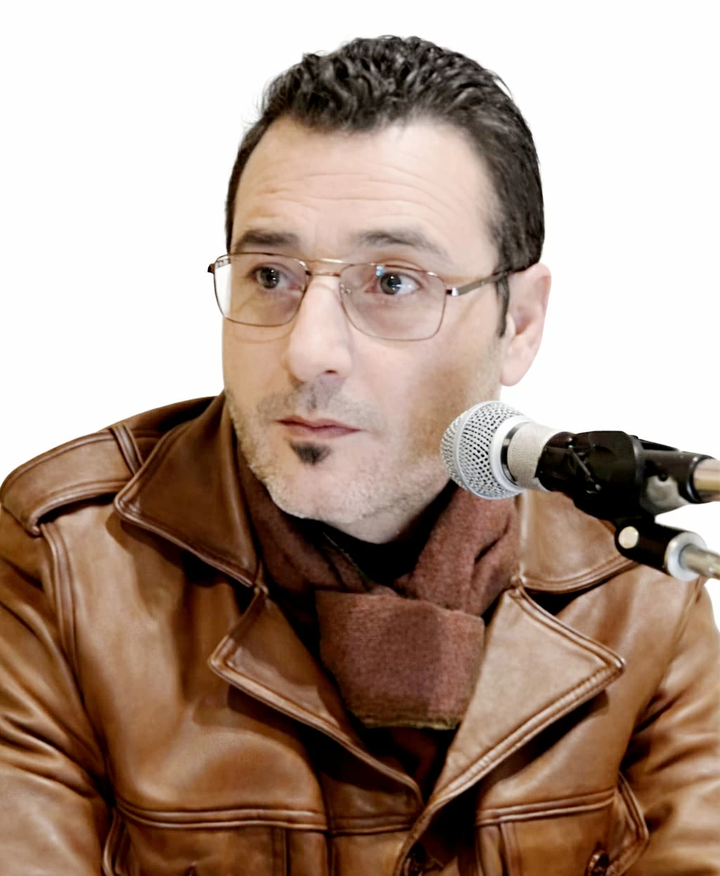 رحيل هابرماس «الخطاب التواصلي بين فخيّ السياسة والمركزيّة»