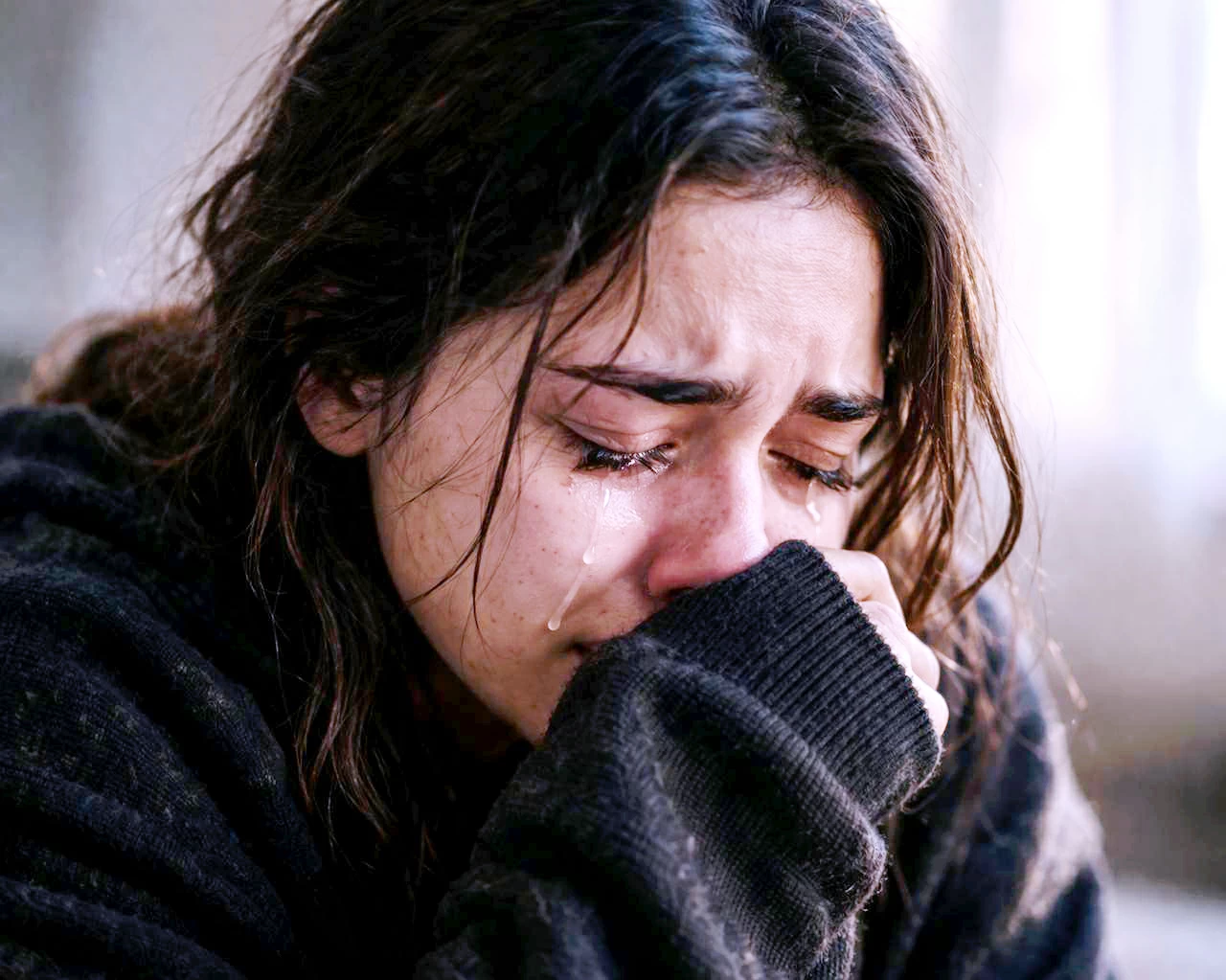 البكاء.. راحة مؤقتة أم وهم عاطفي؟ البكاء.. راحة مؤقتة أم وهم عاطفي؟