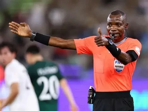 عقوبة غير مباشرة.. فيفا يطيح بحكم أزمة المغرب والسنغال من كأس العالم