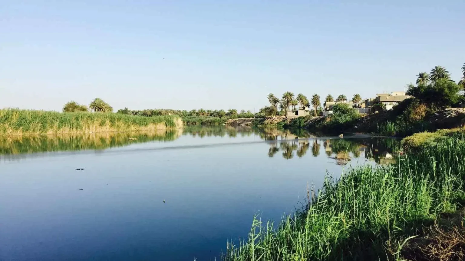 في لحظات الوضوء الأخيرة.. نهر ديالى يبتلع خطيب جامع عراقي