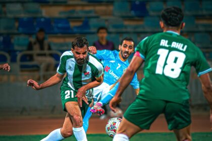 الفيصلي يهدر فوزاً ثميناً ويتعادل مع الاهلي في مباراة البطاقات الحمراء وركلة الجزاء الضائعة