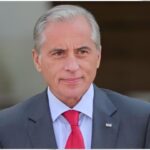 رئيس الوزراء يهنئ الزّيدي بتكليفه برئاسة مجلس الوزراء وتشكيل الحكومة العراقية الجديدة