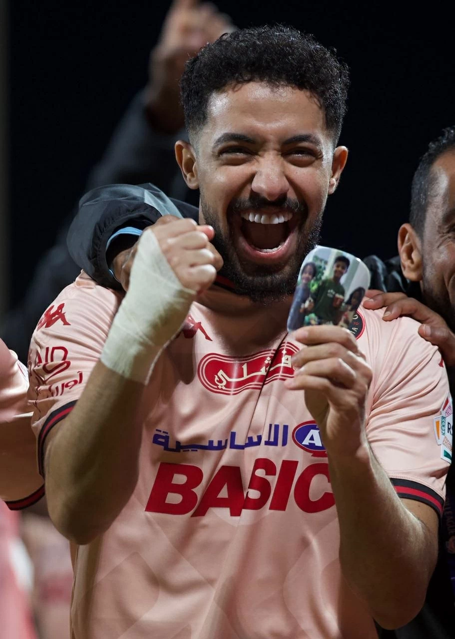 حقق الكأس مع الاتحاد والهلال .. «هتان باهبري ».. الثالثة ثابته