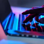 الذكاء الاصطناعي يفتح باباً جديداً للابتزاز.. دعوات لحذف صور الطلاب من مواقع المدارس