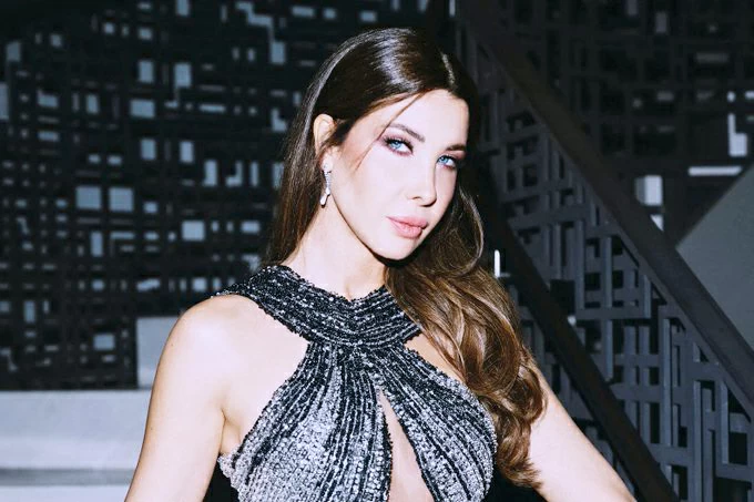 نانسي عجرم أول نجمة عربية على «رولينغ ستون»