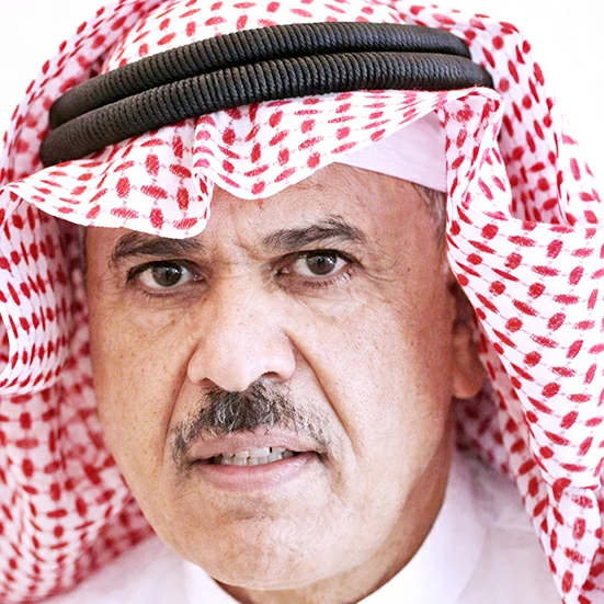 نصوص.. الخُطى المُبتعدة