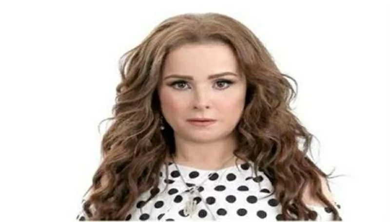 نقل نجمة التسعينيات للمستشفى.. أزمة قلبية مفاجئة تضرب الفنانة حنان شوقي