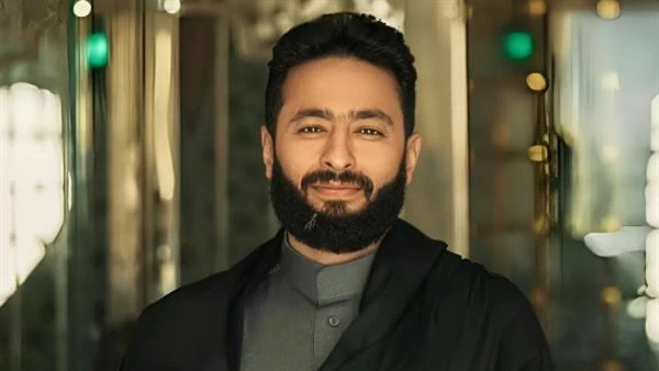 حمادة هلال لـ«عكاظ»: ندرس أكثر من فكرة لـ«المداح 7» وألبومي الغنائي قريباً