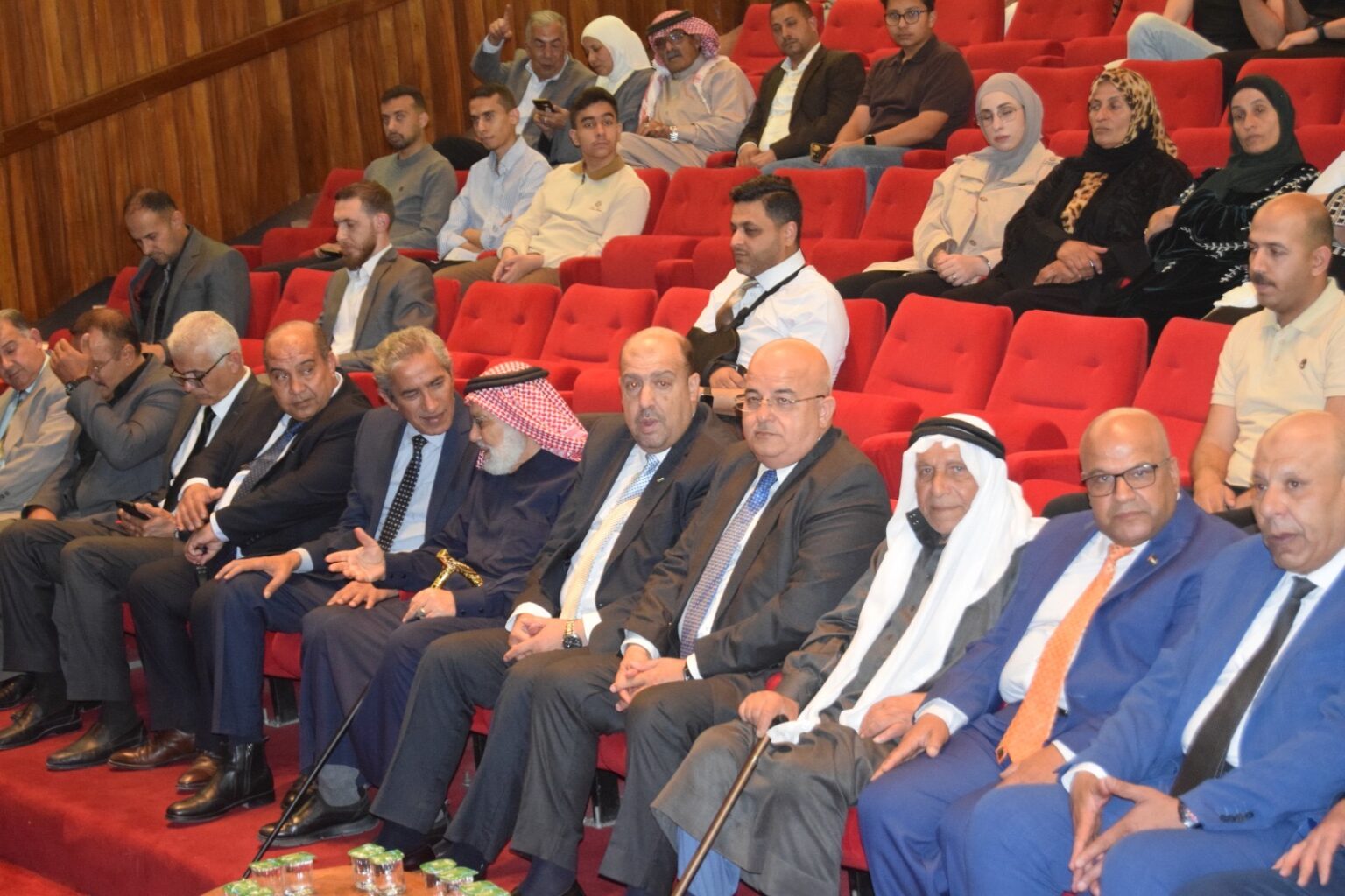 رئيس الجامعة الهاشمية يرعى حفل تأبين الراحل الدويري ويفتتح معرض الفقيد الفني الثاني عشر
