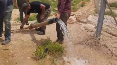 المياه: ضبط اعتداءات على خط ناقل في منطقة المغطس البحر الميت