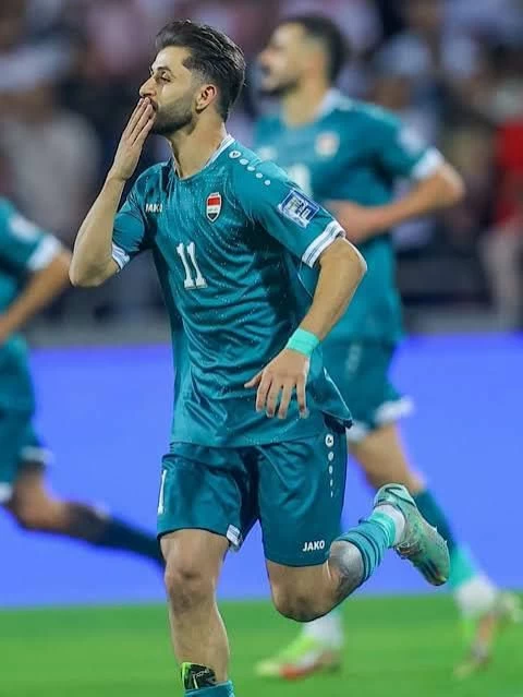 بعد استبعاده من المونديال.. لاعب عراقي يوجه رسالة مؤثرة لزملائه اللاعبين