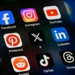وداعاً لينكدإن.. الجيل زد يقتحم «تيك توك» بحثاً عن التوظيف!