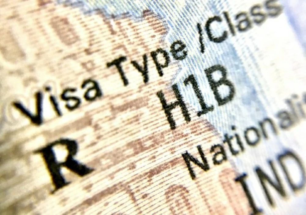 أمريكا تفتح ملف التأشيرات الهندية.. وثائق مزورة وشهادات وهمية بالملايين
