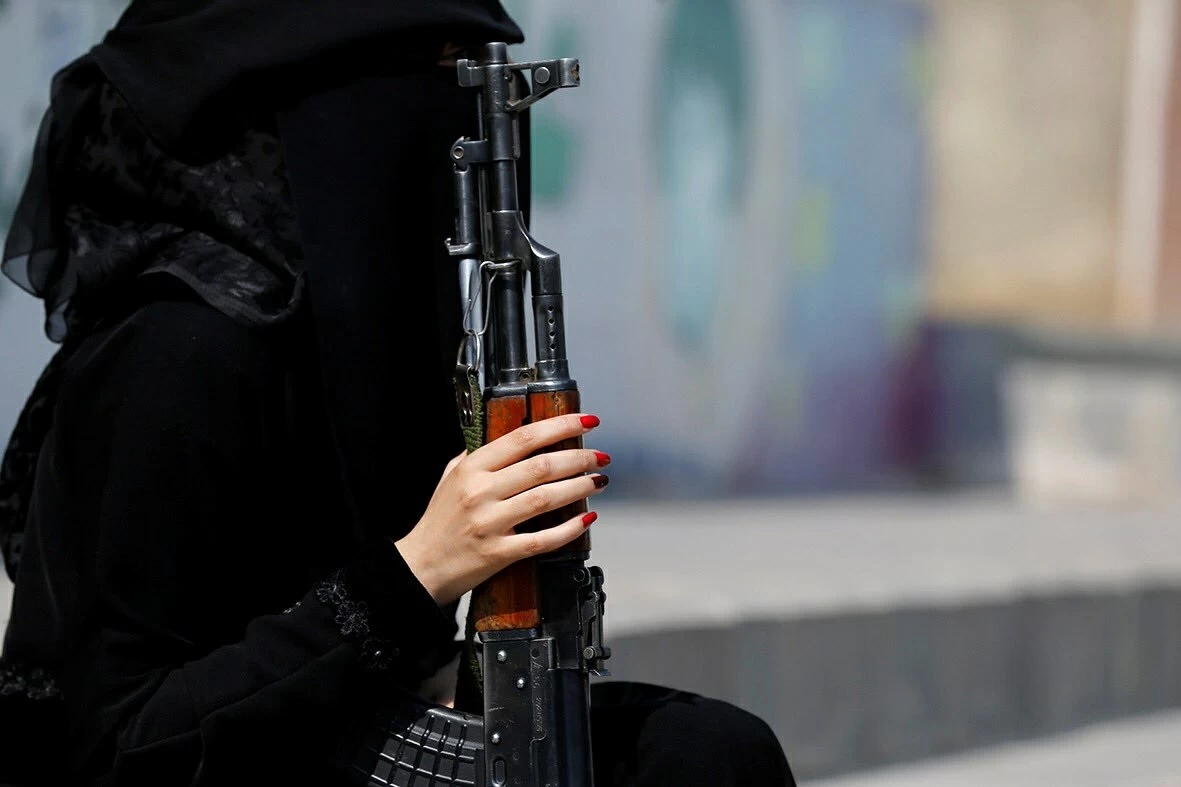 انتقام نسائي سريع.. كيف انتهت محاولة صلح بـ3 جثث في اليمن؟